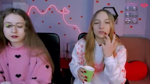 rebecca_smile_ online show from February 14, 8:38 am