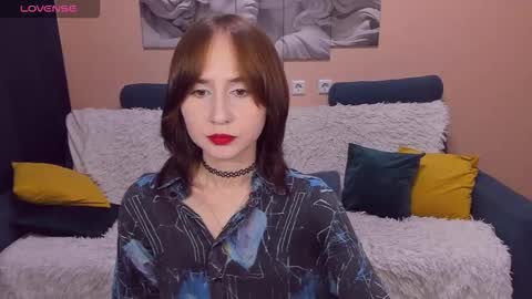 Snapshot of rebeccawind chatting on October 6, 12:11 pm RebeccaWind online show from October 6, 12:11 pm
