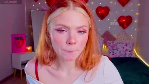 red__candy online show from February 14, 11:23 am