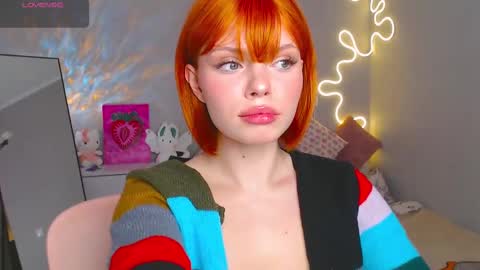Snapshot of red__candy chatting on February 24, 1:08 pm red__candy online show from February 24, 1:08 pm