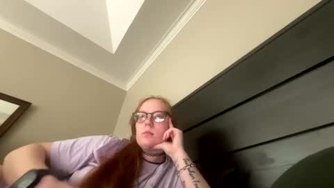 red_hot_foxx03 online show from March 30, 5:12 pm