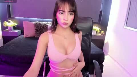 red_meggann online show from July 6, 11:26 am