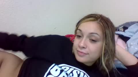 reddwaxx online show from December 5, 5:03 pm