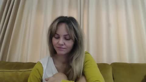 RedJessica online show from October 24, 6:20 am