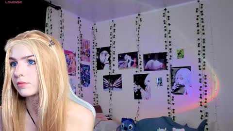 Reflexxxia   online show from November 3, 3:16 pm