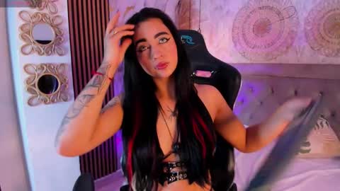   online show from December 14, 2:50 am