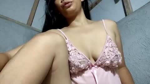 regine24 online show from July 1, 1:38 am