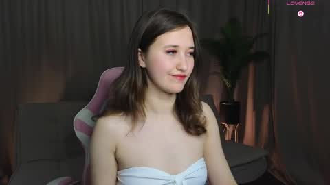 reidnox online show from April 17, 9:50 pm