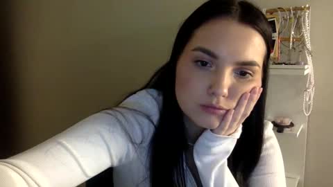 Snapshot of reilbelll chatting on October 13, 12:46 am Bell online show from October 13, 12:46 am