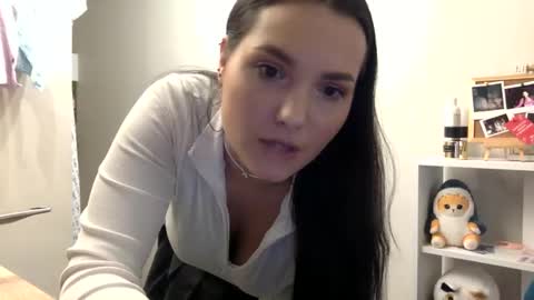 Snapshot of reilbelll chatting on October 11, 12:26 am Bell online show from October 11, 12:26 am
