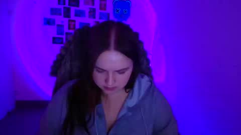 Reina online show from February 21, 2:18 pm