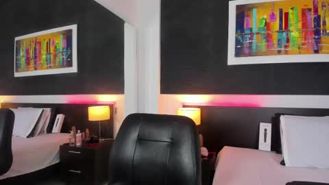 Miah online show from September 20, 4:22 am