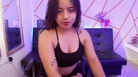 reivenmoon online show from December 21, 12:53 pm