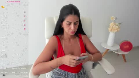 RENATA online show from November 19, 7:58 pm