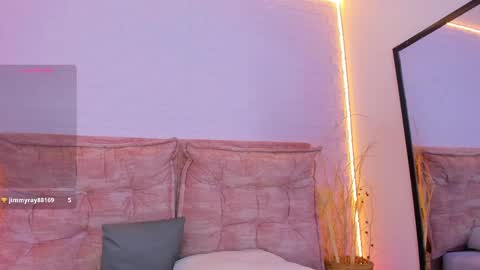 Renata online show from May 31, 4:51 am