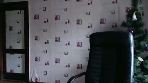 Snapshot of renataoia chatting on January 19, 11:45 am renataoia online show from January 19, 11:45 am