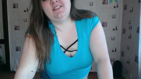 Snapshot of renataoia chatting on January 26, 12:01 pm renataoia online show from January 26, 12:01 pm