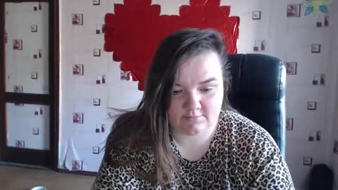 Snapshot of renataoia chatting on March 11, 11:55 am renataoia online show from March 11, 11:55 am