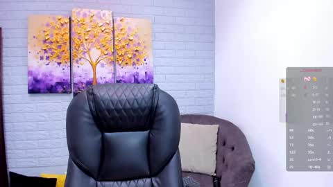      online show from May 29, 12:14 pm