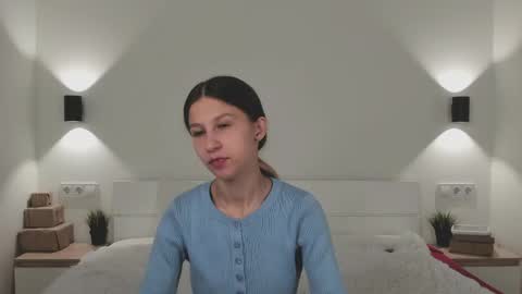 Christina online show from May 19, 6:48 pm
