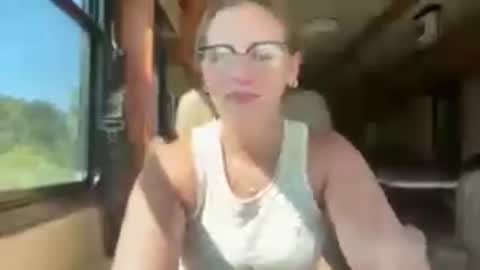 renimoonxo online show from June 28, 2:12 pm