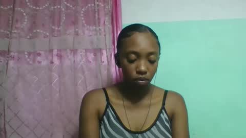 rhesa404090 online show from March 16, 5:55 am