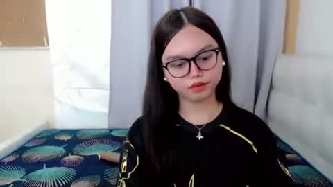 Snapshot of rhianne_fuckdoll chatting on October 14, 10:18 am rhianne_fuckdoll online show from October 14, 10:18 am