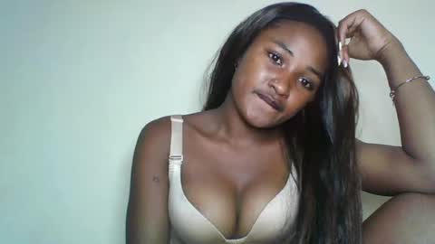 rhoanna online show from July 16, 7:51 pm