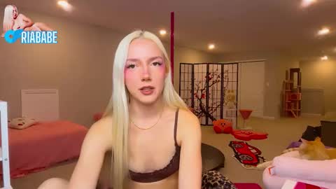 ria  online show from February 5, 4:15 am