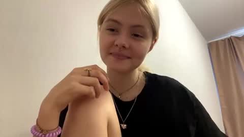 jenny online show from July 24, 3:10 pm