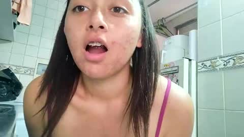 Snapshot of ricocandy chatting on February 12, 8:50 pm Candy online show from February 12, 8:50 pm