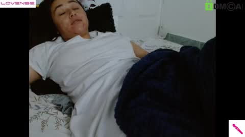 Snapshot of ricocandy chatting on February 18, 10:27 am Candy online show from February 18, 10:27 am