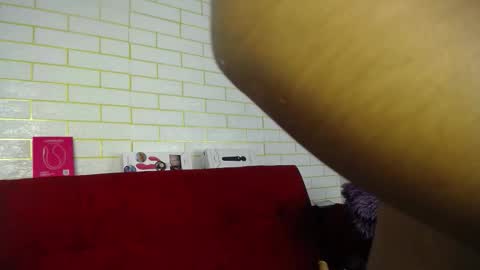 milena online show from November 25, 5:42 am