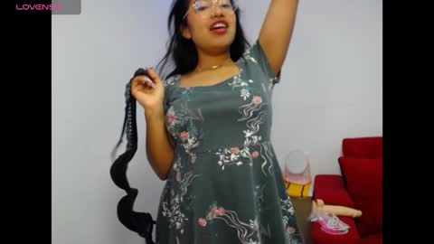 Snapshot of ricura_mily chatting on December 28, 2:43 am milena online show from December 28, 2:43 am