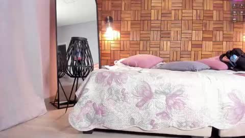 Sara online show from February 27, 10:15 am