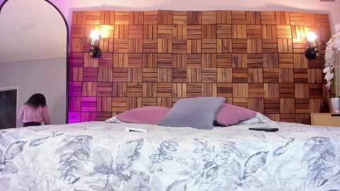 Sara online show from January 29, 10:05 am