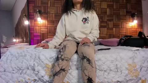 Sara online show from February 21, 10:07 am