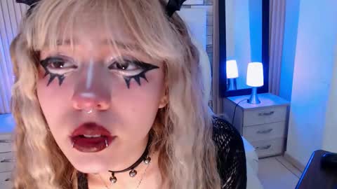 RIHONNA online show from September 13, 12:35 pm