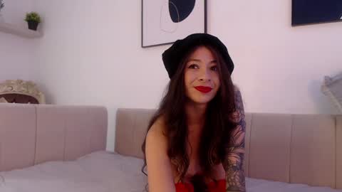 Riley online show from December 21, 10:30 pm