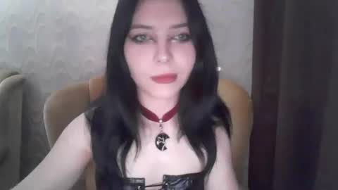 Riley online show from June 23, 8:23 am