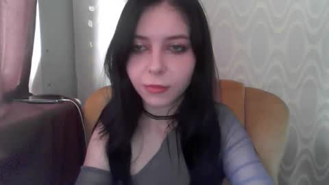 Riley online show from June 11, 8:33 am