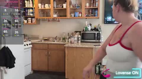 Riley online show from March 26, 5:47 pm