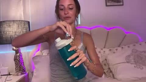 Riley online show from June 29, 7:02 pm