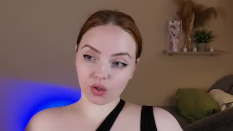 Rina online show from July 28, 2:13 pm