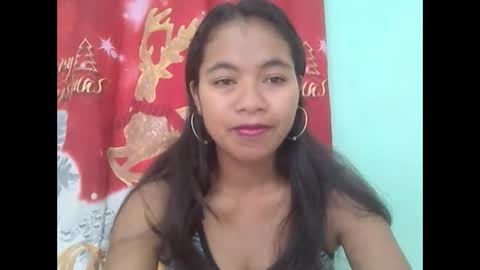 Snapshot of rinah856024 chatting on February 14, 6:02 am rinah856024 online show from February 14, 6:02 am