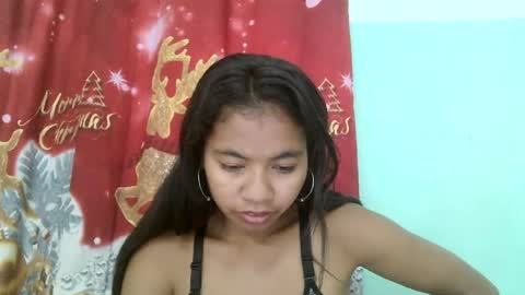 Snapshot of rinah856024 chatting on February 14, 4:09 pm rinah856024 online show from February 14, 4:09 pm