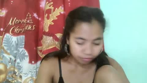Snapshot of rinah856024 chatting on February 22, 7:21 pm rinah856024 online show from February 22, 7:21 pm