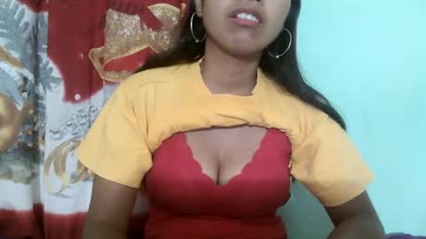 Snapshot of rinah856024 chatting on March 9, 4:00 pm rinah856024 online show from March 9, 4:00 pm