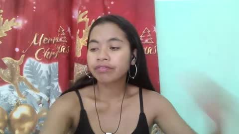 Snapshot of rinah856024 chatting on February 13, 5:11 pm rinah856024 online show from February 13, 5:11 pm