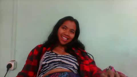 Snapshot of rinah856024 chatting on September 21, 6:23 am rinah856024 online show from September 21, 6:23 am